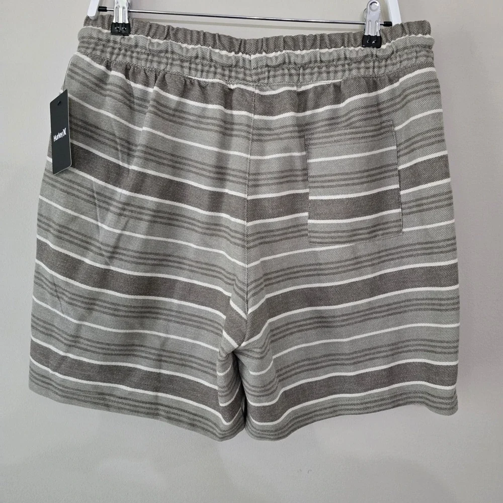 Hurley Vincent Yarn Dye Terry Shorts Mens Size Large Iguana Grey Striped